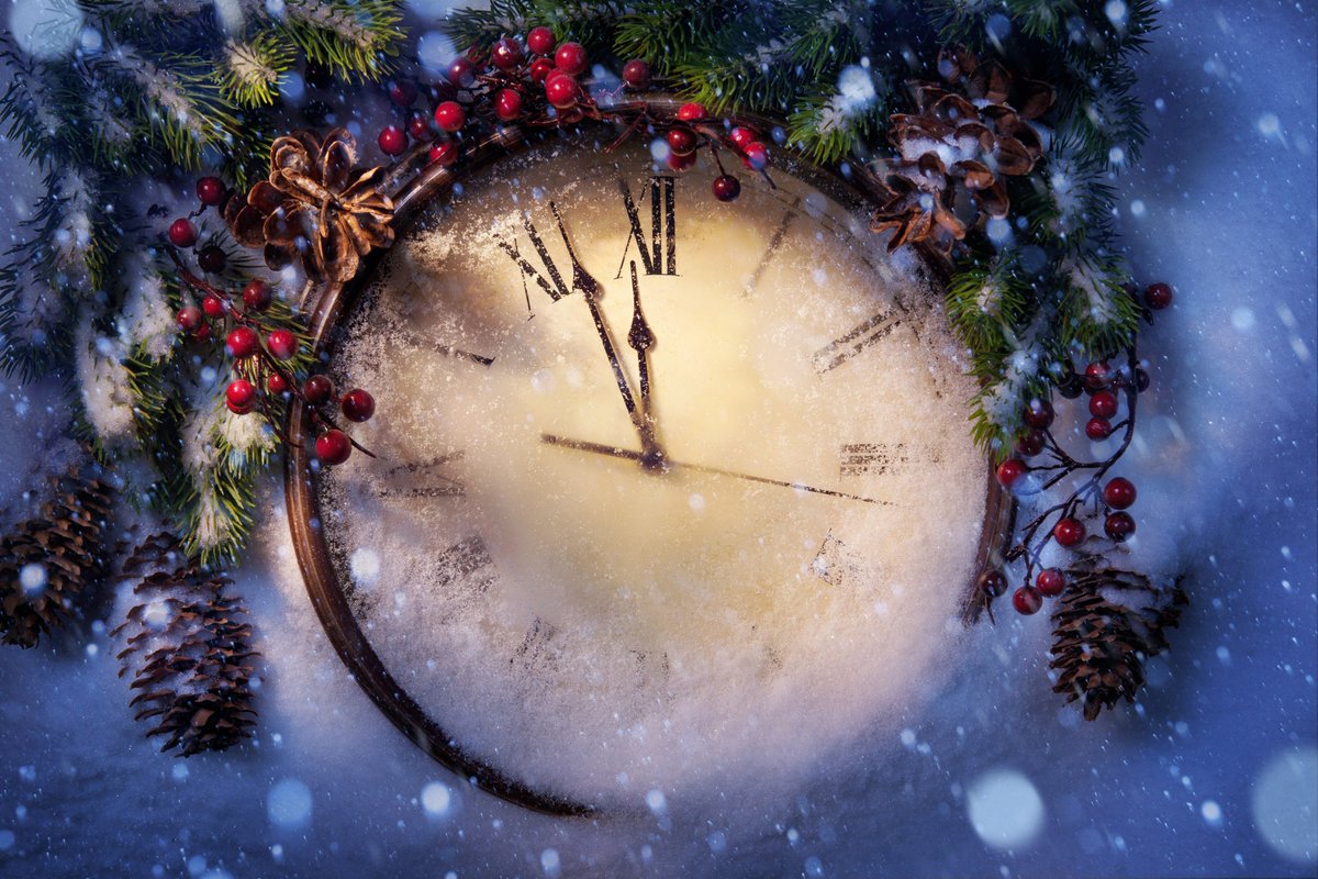 PellersRu's tweet photo. Еще чуть-чуть и #Новый_год  #2018! Ура, поздравляем  С НОВЫМ ГОДОМ! https://t.co/Uk7ehbpQ1I