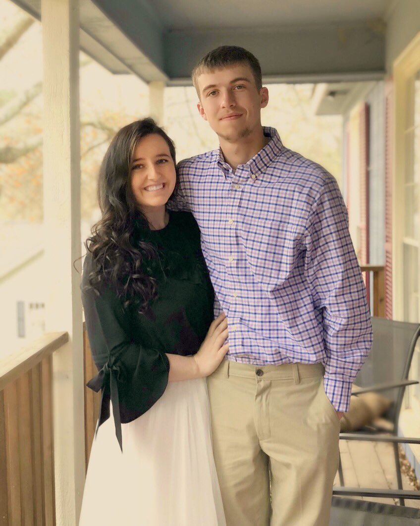 ayekayholden's tweet photo. So happy my honey was by my side at church today 😍✨💕🙏🏼 So thankful, so grateful, so blessed. @Adkelhoffer https://t.co/WTHxTwX6zd