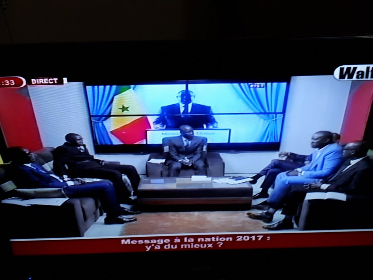 mansourafall's tweet photo. Décryptage du message à la Nation du PR @Macky_Sall aucune femme parmi les invités dans quasiment toutes les chaînes sénégalaises, il en manque à ce point des femmes leaders capables de parler objectivement ou est ce un choix délibéré des patrons de presse? #Message31dec #kebetu https://t.co/4UcJbk9UJG
