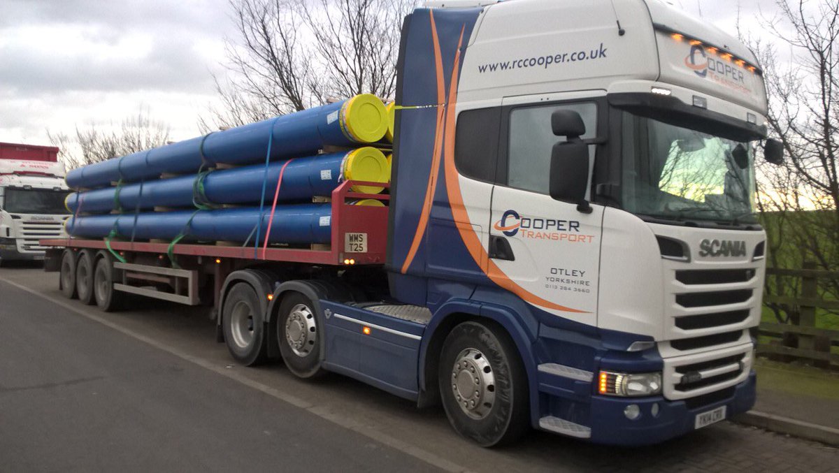 That's all the trucks back and the last deliveries of 2017 done, once again the team achieved, happy new year to all