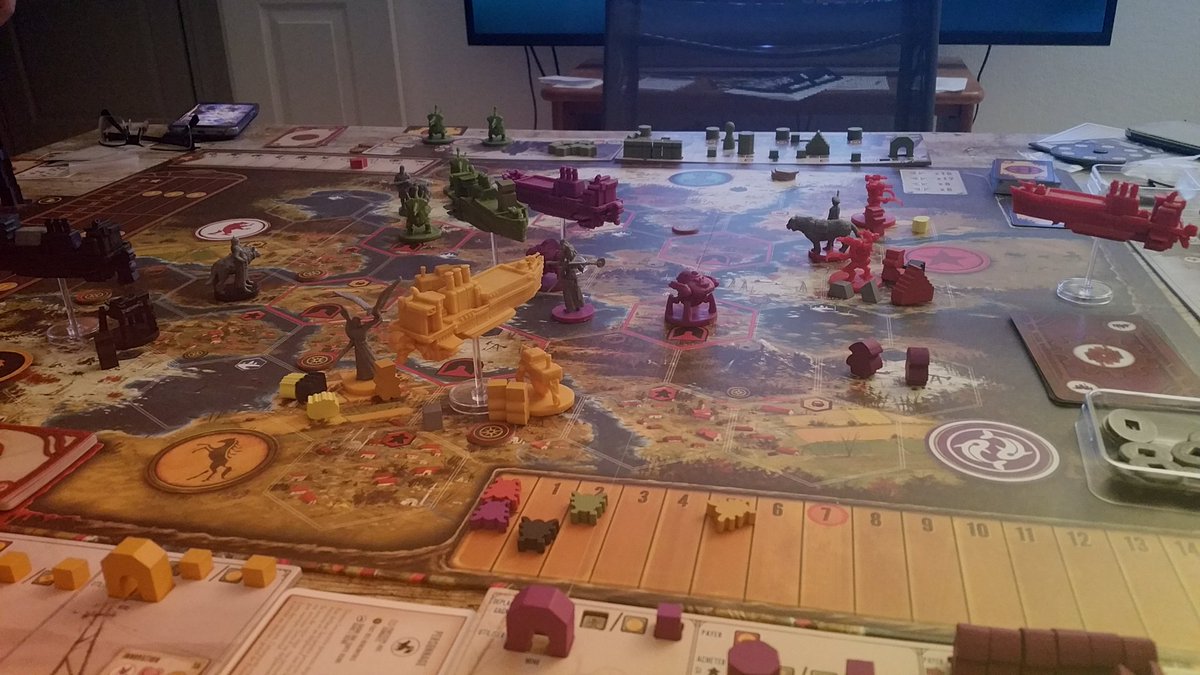 aallycs's tweet image. Petite partie de scythe avec ses deux extensions pour le nouvel an :3  Coup de cœur de cet année #j2s #scythe #BonneAnnee2018