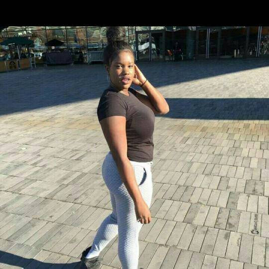 BluecheeseDboy's tweet photo. 🙌 YASSS It's time for a great show 👅ChoclateGyal💕:#FeatureMe new ye
https://t.co/DnbX8YZf48 https://t.co/MCumf9niMd