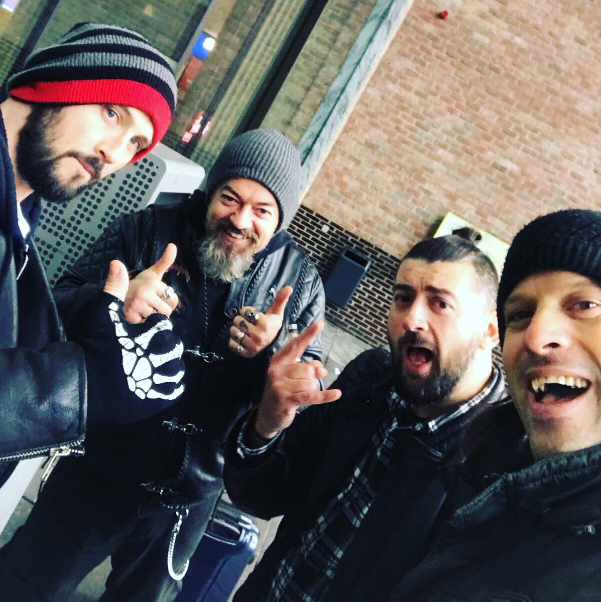 Merichane1's tweet photo. Here’s wishing you a damn Happy New Year Merichaners!! It’s been a great year for us but we’re confident 2018 will be even better 👍 Stay tuned... A massive shout out to all our new friends in Breda too! It’s now officially our second home 😍 🤘 #merichane #happynewyear #breda https://t.co/Fs8Q7Ab40X