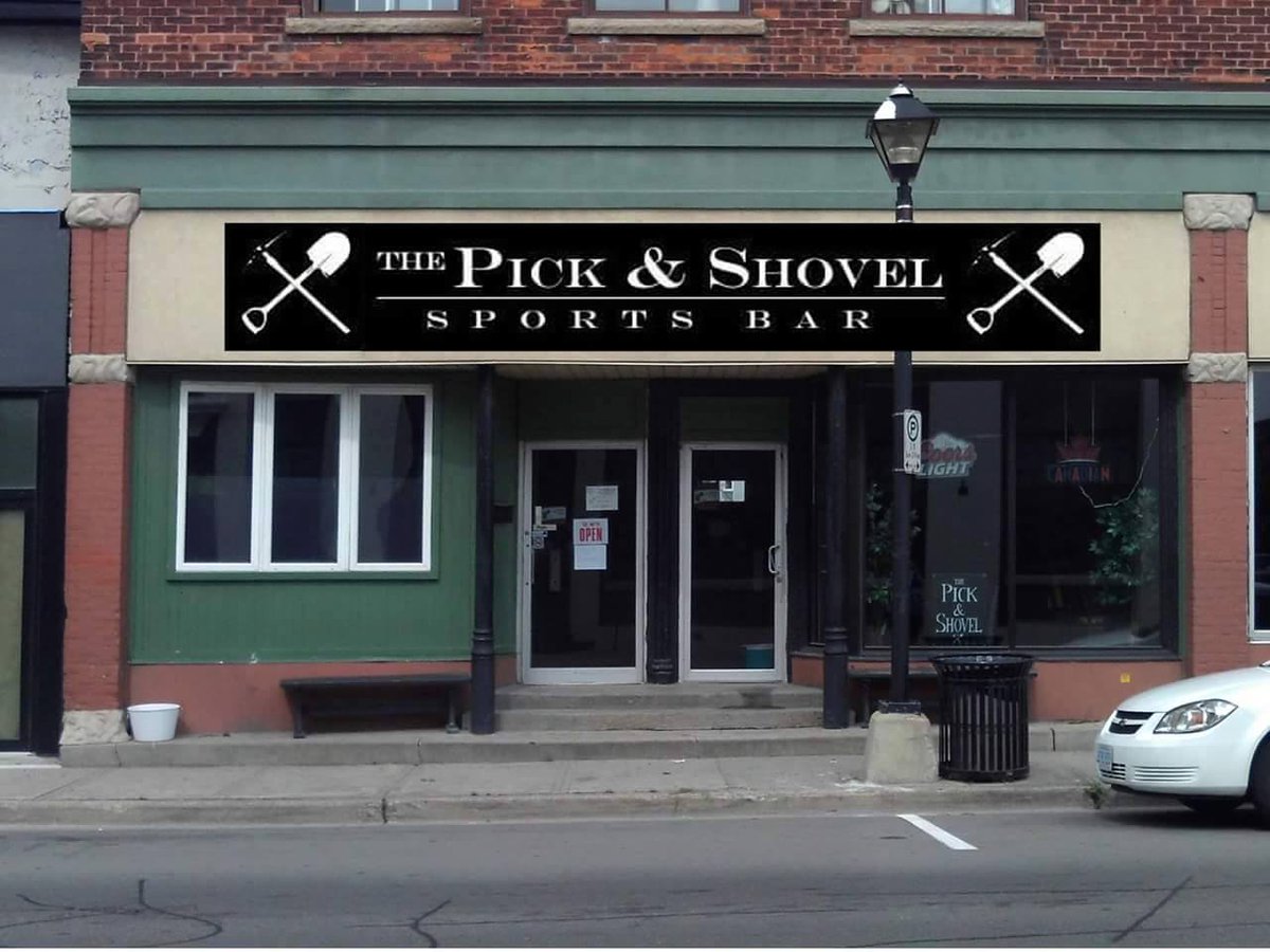 CbridgeMusic's tweet photo. Sundays - Unplugged Kitchen Table Jam @PickandShovel #Galt 3-7pm #MusicansWanted https://t.co/HTHS4LhVFf https://t.co/JWdhe2PL7u