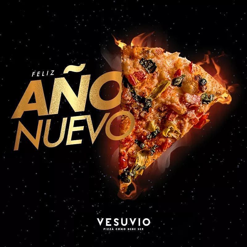 Feliz y próspero año nuevo te desea la familia Vesuvio.🍕🍕🍕🍕🎊🎉🎊🎉🎊🎉🎊🎉🎊🎊🎊🎉🎉🎉 ift.tt/2EmCEy3