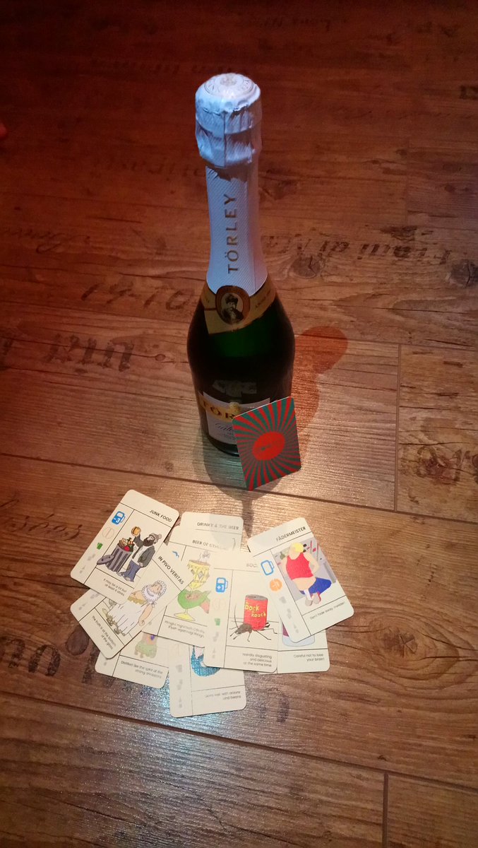 BoozeTheGame's tweet photo. Happy new year from the Booze team! #boozethecardgame #newyearseve #newyear #2018isComing #BoardGame #cardgames #champagne https://t.co/KqdMDxo8LN