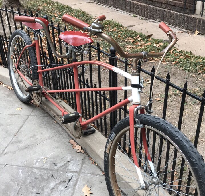 kylefree's tweet image. Kessel is looking classy with new saddles and grips.