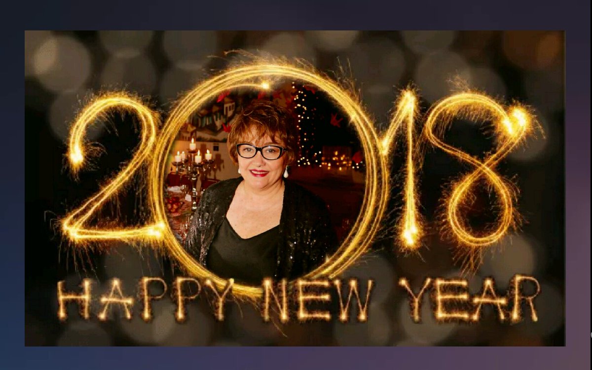 IvoneSilva51's tweet photo. Desejo um Feliz e Próspero 2018 pra todos amigos seguidores do TT. https://t.co/5VM8Ba3Rqk