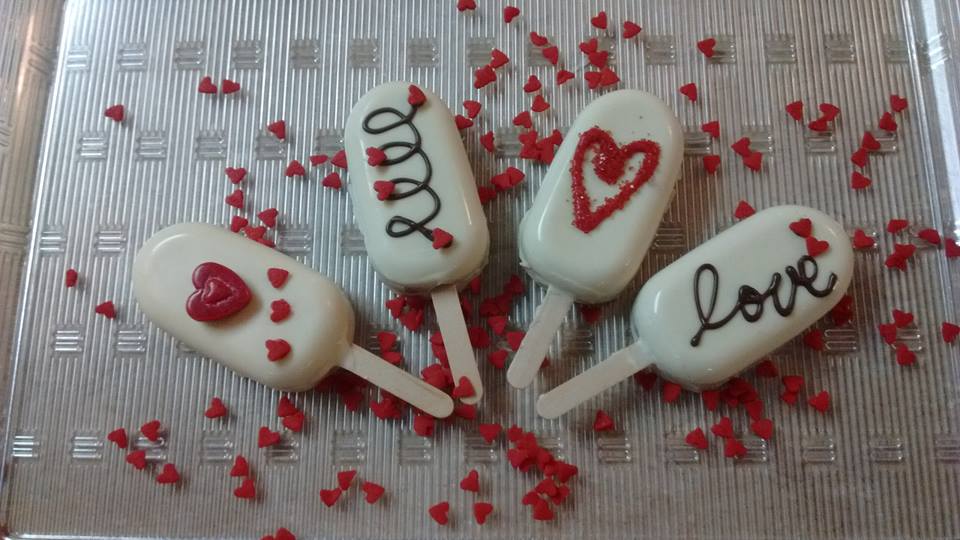 Oodles of Chocolates tweet media