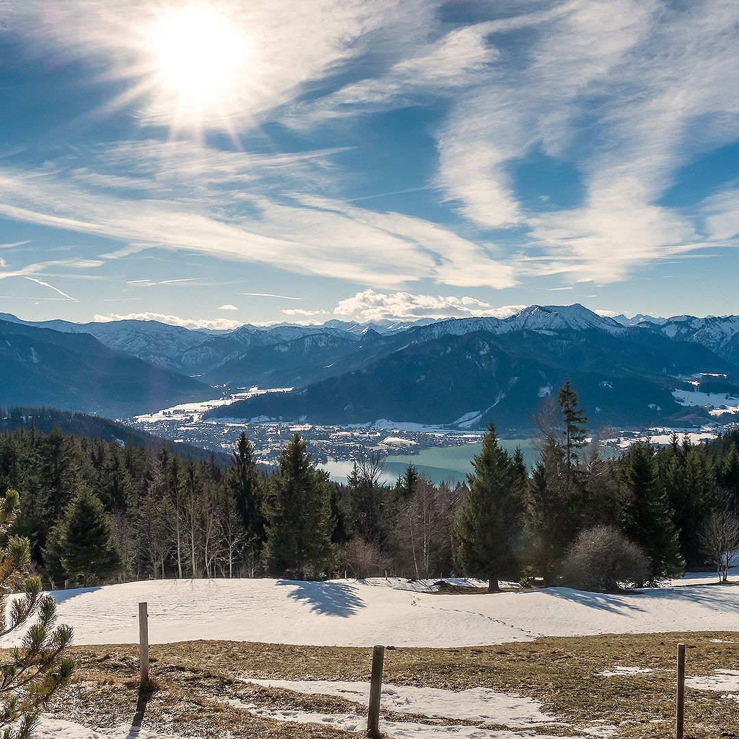 kirstensoerries's tweet photo. What a nice First #neureuth today. Bergauf viel Schnee und Eis aber bergab echt #Deluxetrails / #neureutheralm #firstride #enduro #hightowerlt #cycling #mountainbikelife #outdoor #mountainbike #biketour #tegernsee https://t.co/GGVyDHWRbN