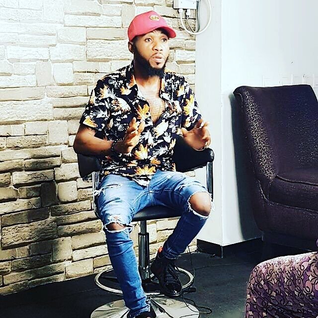 Watch out guys am dropping a new soon.... Diz is something different from..... Coming soon Kf record
