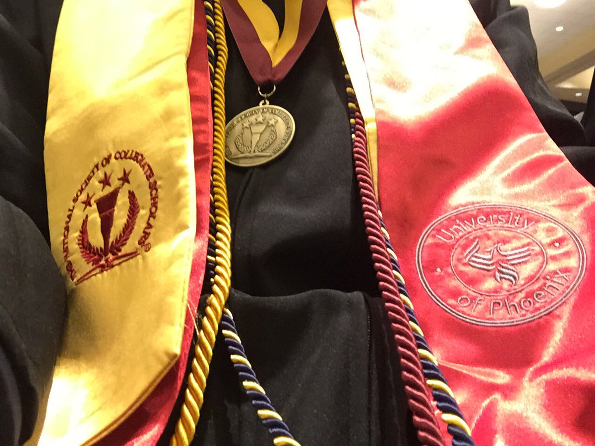 CblocHD's tweet photo. Graduating with honors! β¨πβπΎπ¨π½βππ
University of Phoenix
#WeRise #ImaPhoenix #NSCS #Scholar #IAmAPhoenix https://t.co/c37A2Atvbm