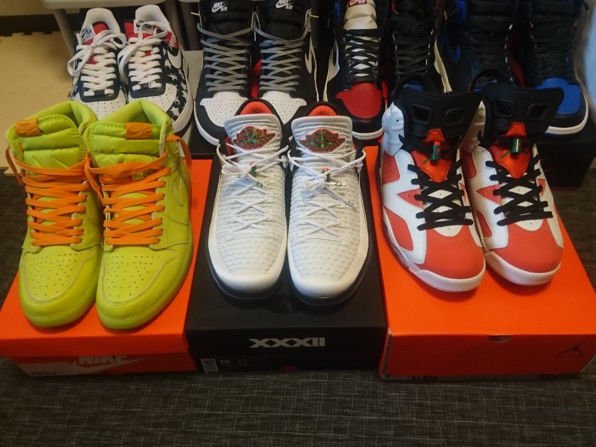 sakamichikudaru's tweet photo. 12月に注文した32が到着です!
JORDAN 32 low Gatorade!
これでGatorade3兄弟です!
#JORDAN32
#JORDAN1
#JORDAN6
#Gatorade https://t.co/V0kO6ViXlZ