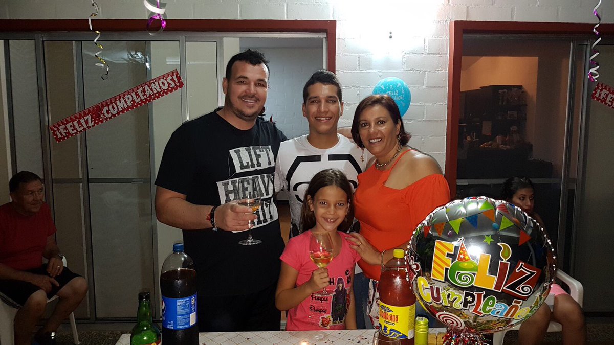 ALEXIS VIERA tweet media