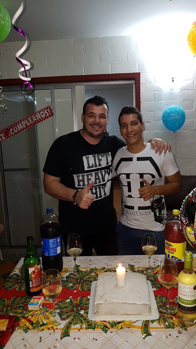 ALEXIS VIERA tweet media