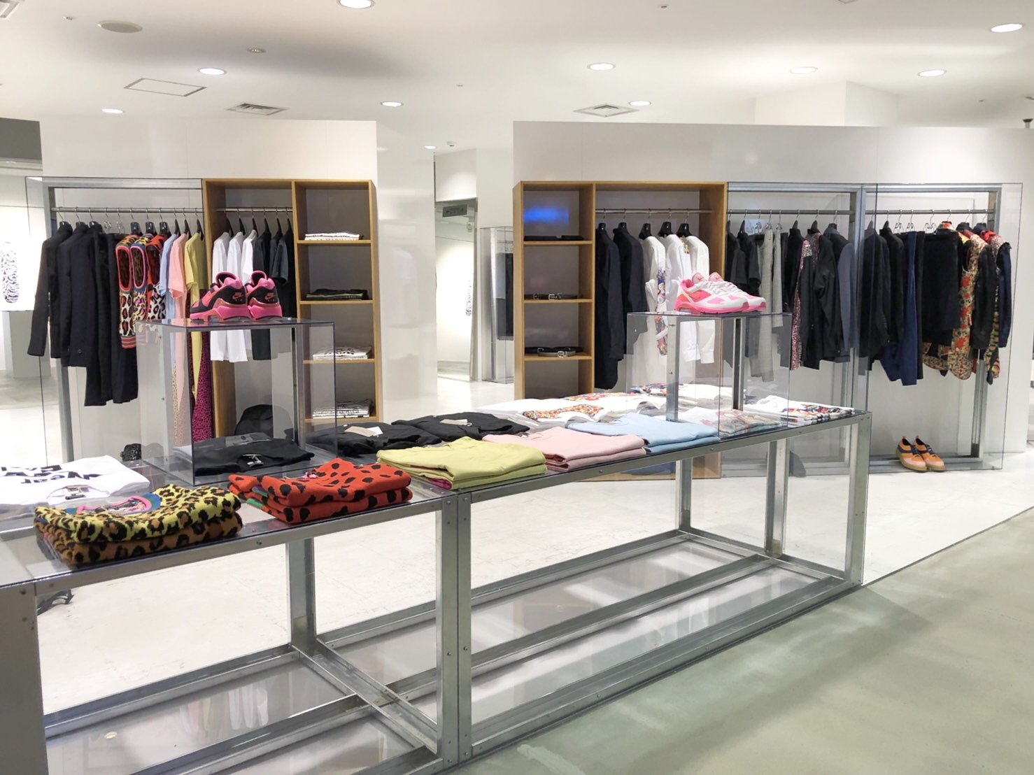 Comme des gar?ons clearance store zara