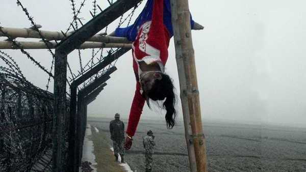 KhalidBW622's tweet photo. It's Felani Killing Day today. BSF soldiers murdered the poor girl on the border 7 years ago. In the past 45 years BSF killed 1,391 #Bangladeshis. #India never punishes these killer BSF men. Yet, to our government India is a "Bondhu Rashtra"- a Friendly Country. #JusticeForFelani https://t.co/QuGwum2nGM