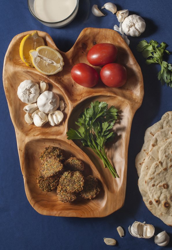 BeyondBordersLL's tweet photo. *You can enter your name EVERYTIME you make a purchase at #BBB! So purchase often to increase your chances!
#local #sustainable #international #RotatingMenu #CultureinKokomo #farmtotable #goodfood #notjustacafe #Lebanese #TWMT #menutasting #exclusive #2018 https://t.co/nguXrnNFCI