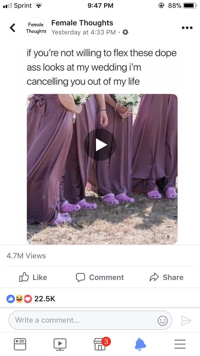 Oralissss's tweet image. Geeked 😂 #CrocsForLife