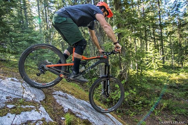 loamcycling's tweet photo. Already longing for summer days.

Repost Loam Coffee Team Rider @justin_bike - Counting down the days 👊

#evolvebikes #mtb #seerevelstoke #optoutside #noblfamily #loamcoffee  #enduromtb #eskapee https://t.co/X66N0e4LA2