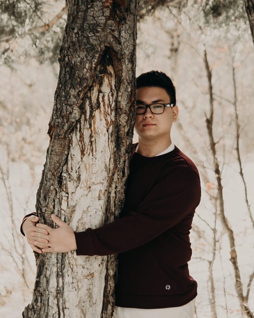 officialjensp's tweet photo. Stop focusing on who wears the pants in a relationship. Relationships work best when no one wears pants 👖👀🤷🏻‍♂️ P.C. @rachelle_hartzell https://t.co/w2WiOJ0IbI https://t.co/dk26HLiES0