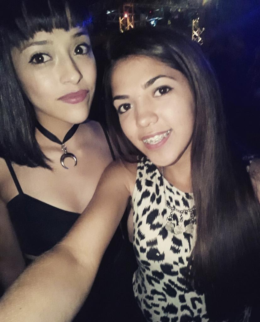 AntoHLpda's tweet photo. Personas bellas que te da la vida. #PrimaHermana https://t.co/6rEm7gi69U