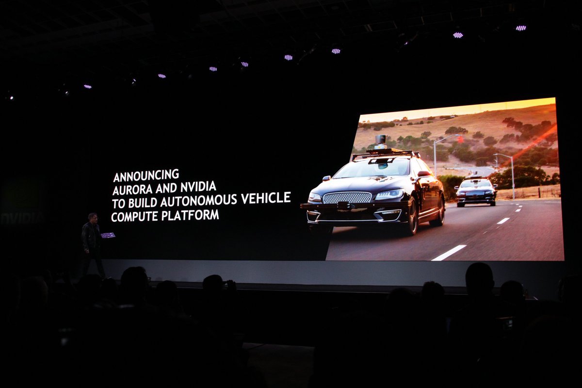 TechCrunch's tweet photo. Self-driving startup Aurora will work with Nvidia on autonomous ... https://t.co/4kPda0W8Dp by @etherington  #CES2018 https://t.co/TukhaJBPEa