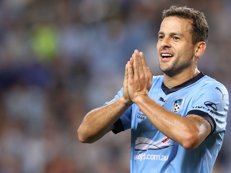 #BrisbaneRoar LIVE: Brisbane Roar v Sydney FC #GoRoar dld.bz/dBnNg