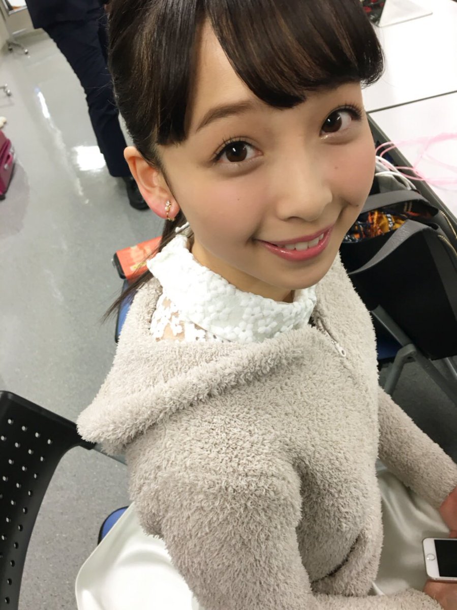 ボックスコーポレーション 華村あすか Tv出演情報 Cx 第51回爆笑ヒットパレード18 にまもなく出演します 是非ご覧くださいませ あすか 緊張しております笑