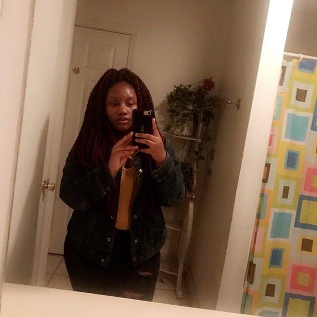 __taymulaaa's tweet photo. #NYE🍾 https://t.co/HMrtKXAijA