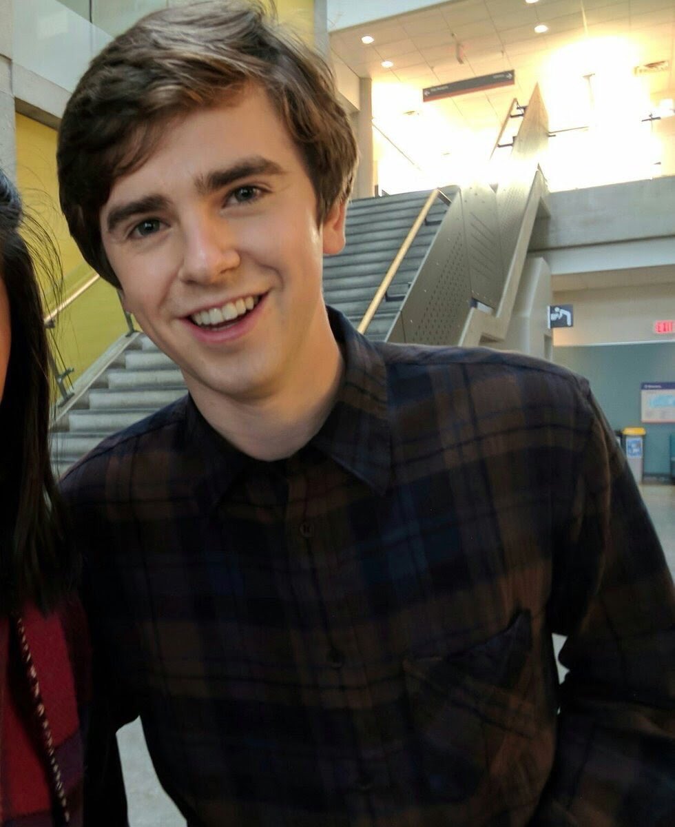 freddie highmore br on twitter feliz ano novo
