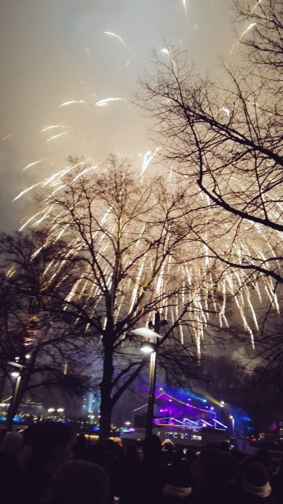 tilitoimistoLTK's tweet photo. Hyvää uutta vuotta! #uusivuosi #turust https://t.co/hx5wiyjD0s