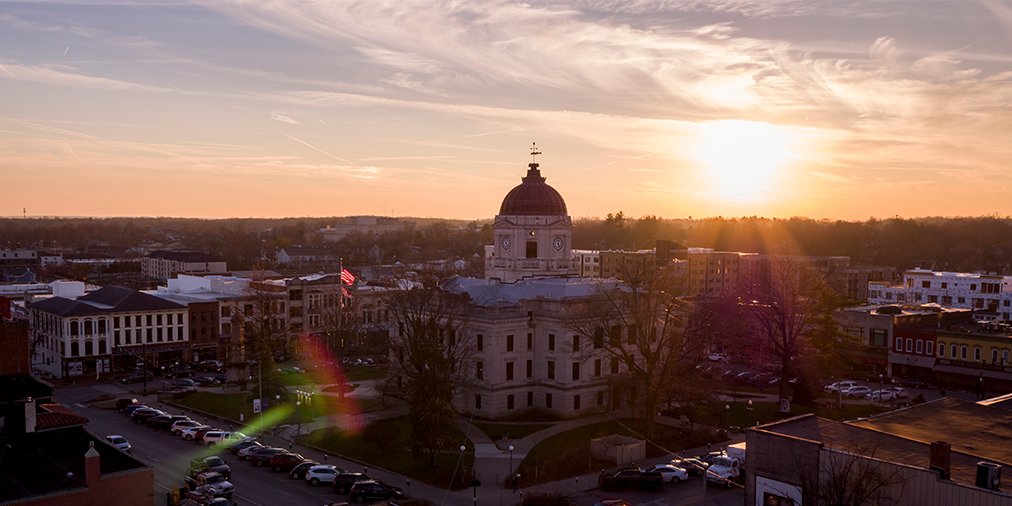 Goodbye, 2017; hello, new year with endless promise and potential. See you next year, Bloomington. ;)