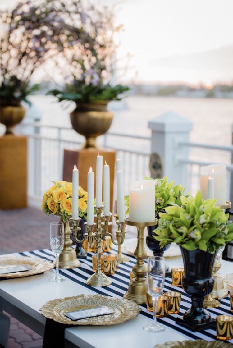 ContempoLinens's tweet image. Cheers🥂 to all our staff and clients for making this year so special🍾 HAPPY NEW YEAR🎉🎊 #happynewyear #2018 #happyholidays #miamievents #miamilinenrental #luxurylinens #miamieventrentals #miami #eventdecor #miamibride #miamiweddingplanner #elegantweddings #eventrentals