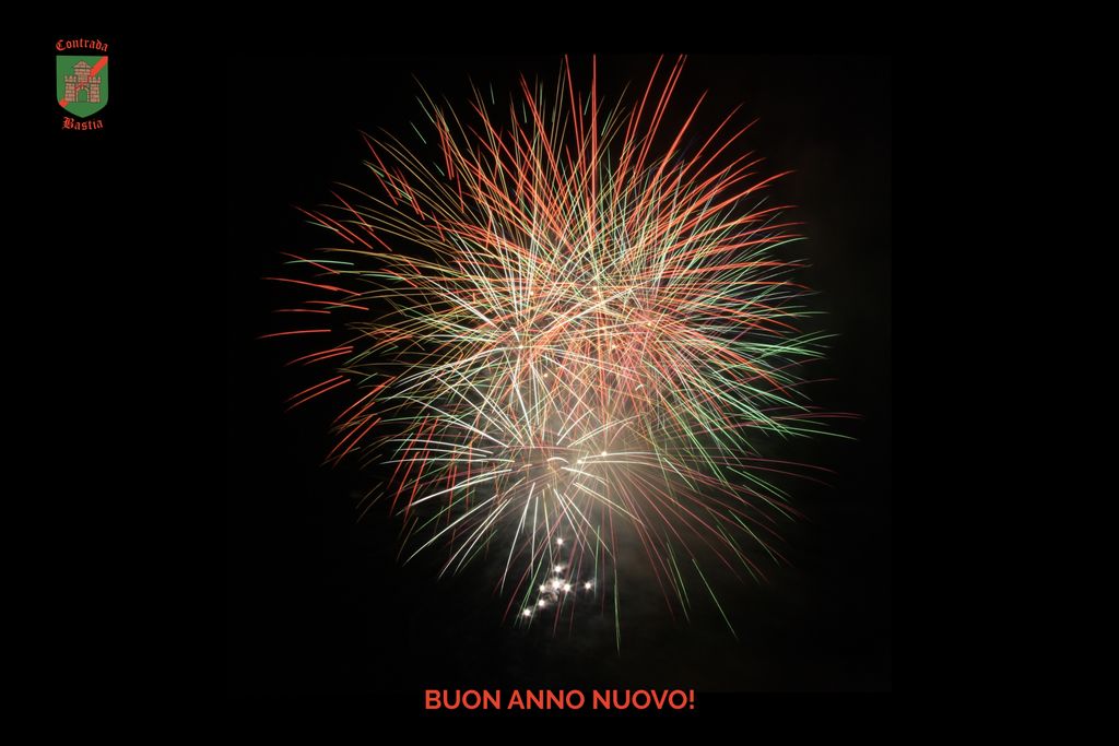 ContradaBastia's tweet photo. A tutti i nostri fan, agli amici, alle #contrade del Palio di Noale buon anno nuovo! 🎆

#happynewyear #newyear #year2018 #newyearseve #annonuovo #auguri https://t.co/wiSim1n1CW