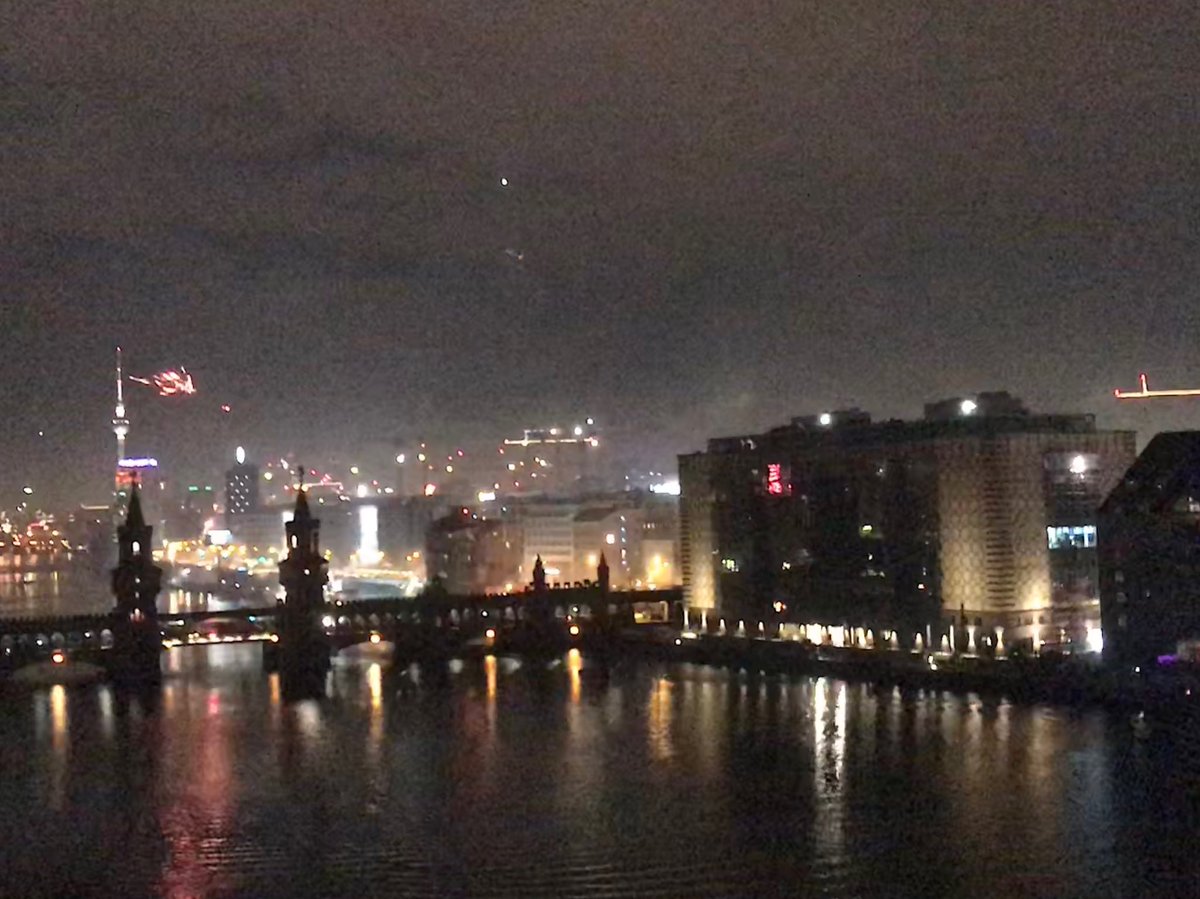 Happy New Year! Lots of love to Berlin and beyond from yours truly, <a href="/MozillaBerlin/">MozillaBerlin</a> ! <3