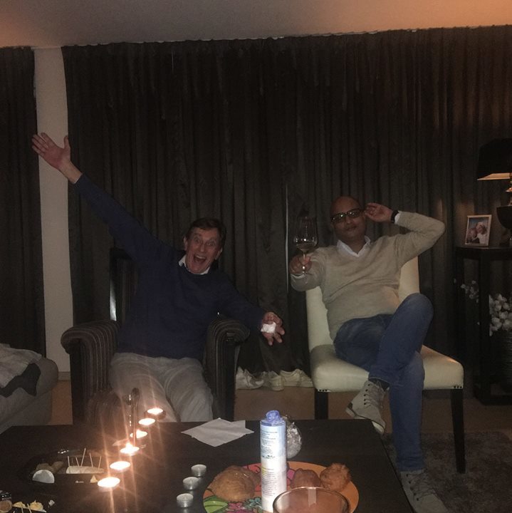 Ernstdoff's tweet image. Tagged!