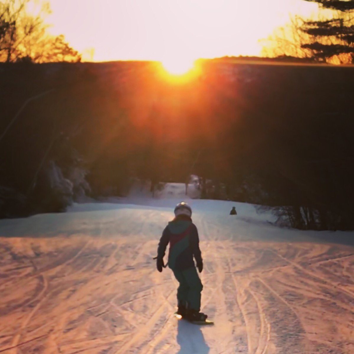 Another great day at <a href="/SkiSundown/">SkiSundown</a> Happy New Year!!