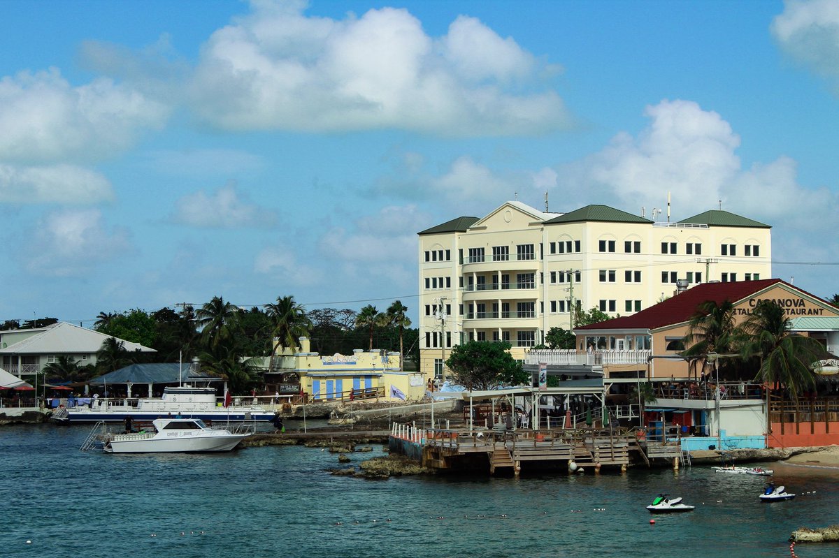 DeafGxd's tweet image. Grand Cayman⚓️