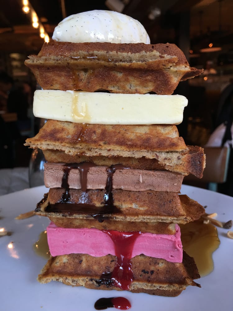 3 of the country's most photographed restaurants had more than 800,000 photos taken in 2017. Learn more: bit.ly/2Ds19Zd