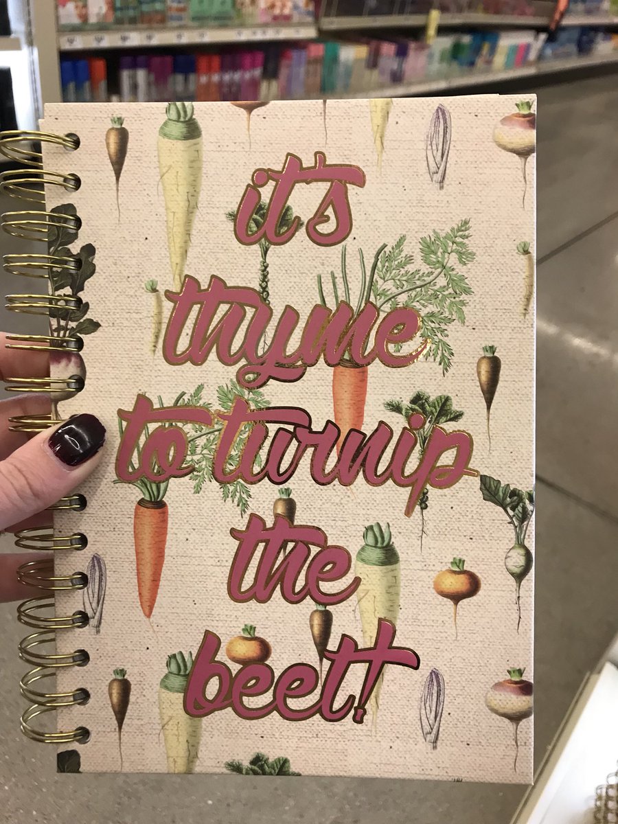 AshleyNickle_FV's tweet photo. As a new #freshproduce enthusiast I was so pumped to see these items on the endcap at @HEB! #radishing #ohkaleyeah @thepacker https://t.co/y8MYriFZm4