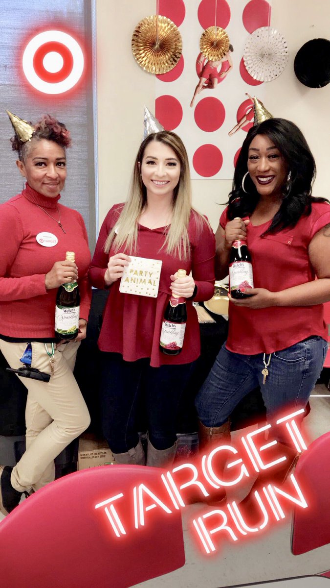 Bringing in the New Year at T1906 #ByeBye2017 #TARGET