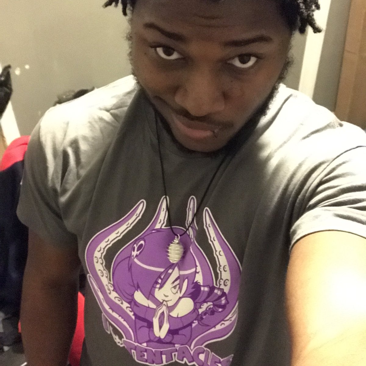 Ecchi King Taro (Currently Setting Up)’s pics and videos