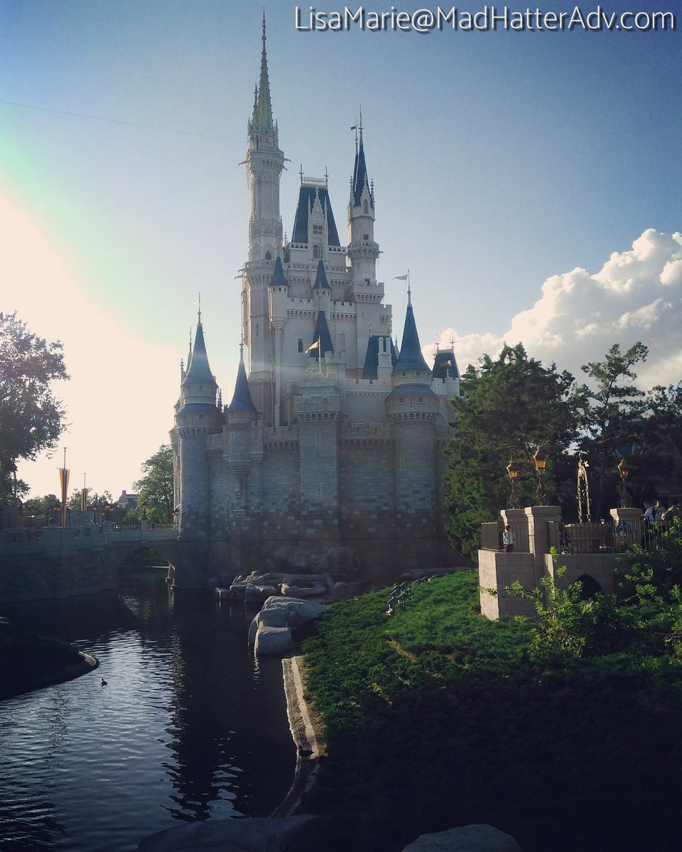 LisaMarie_MHA's tweet photo. Are you ready to plan your 2018 Disney Vacation? Contact me, with a low down payment you will get all my planning assistance at NO additional cost to you. https://t.co/GRT8YJftwG