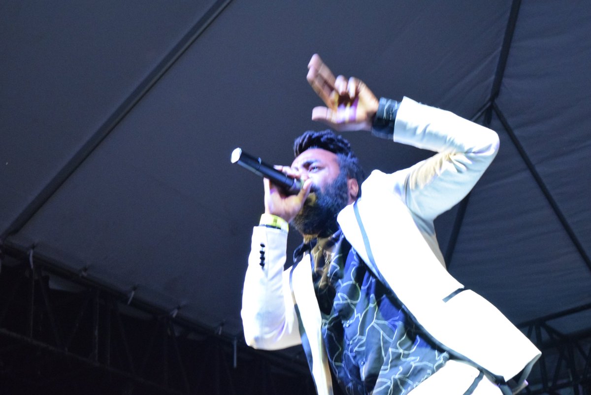 sounddialarm's tweet photo. He’s here for the real country reggae fans! Esco Levi brings it to us full 💯 #SoundDiAlarm https://t.co/ggGs0VCwqh