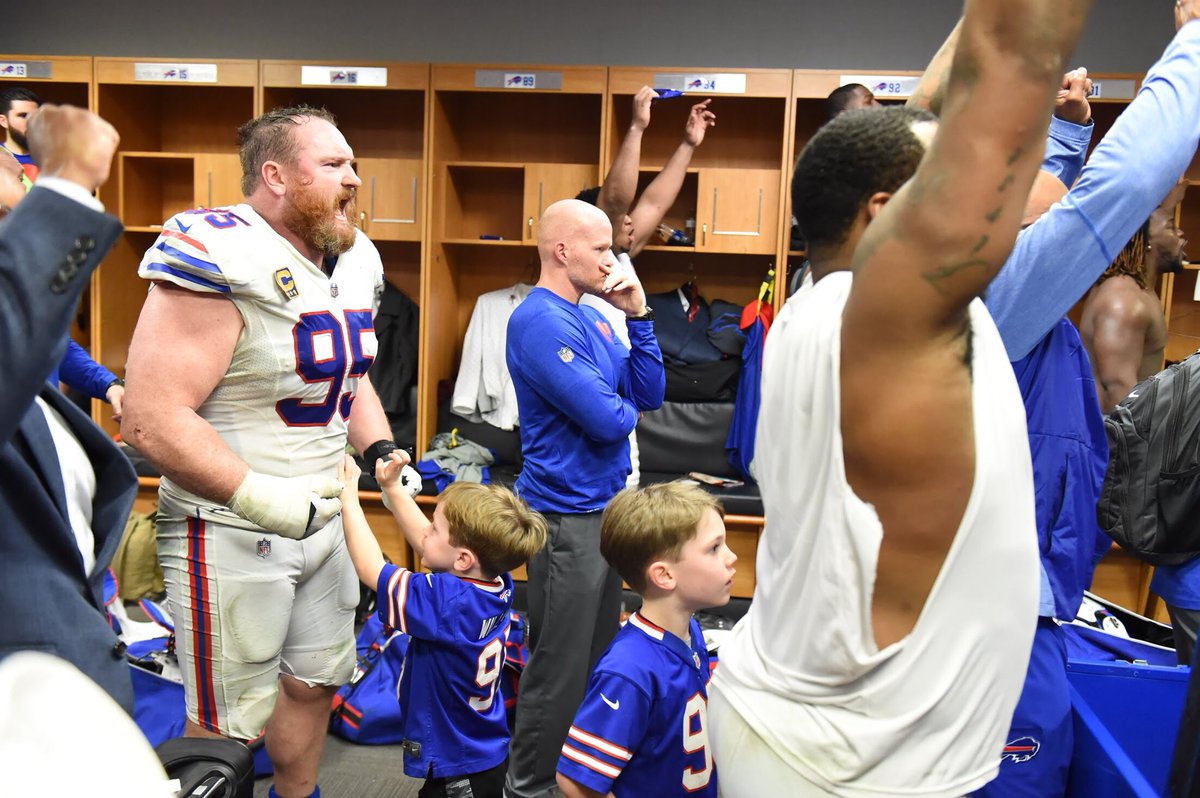 BuffaloBills's tweet photo. When you find out you made the playoffs. #GoBills https://t.co/YAWXsNMxOK