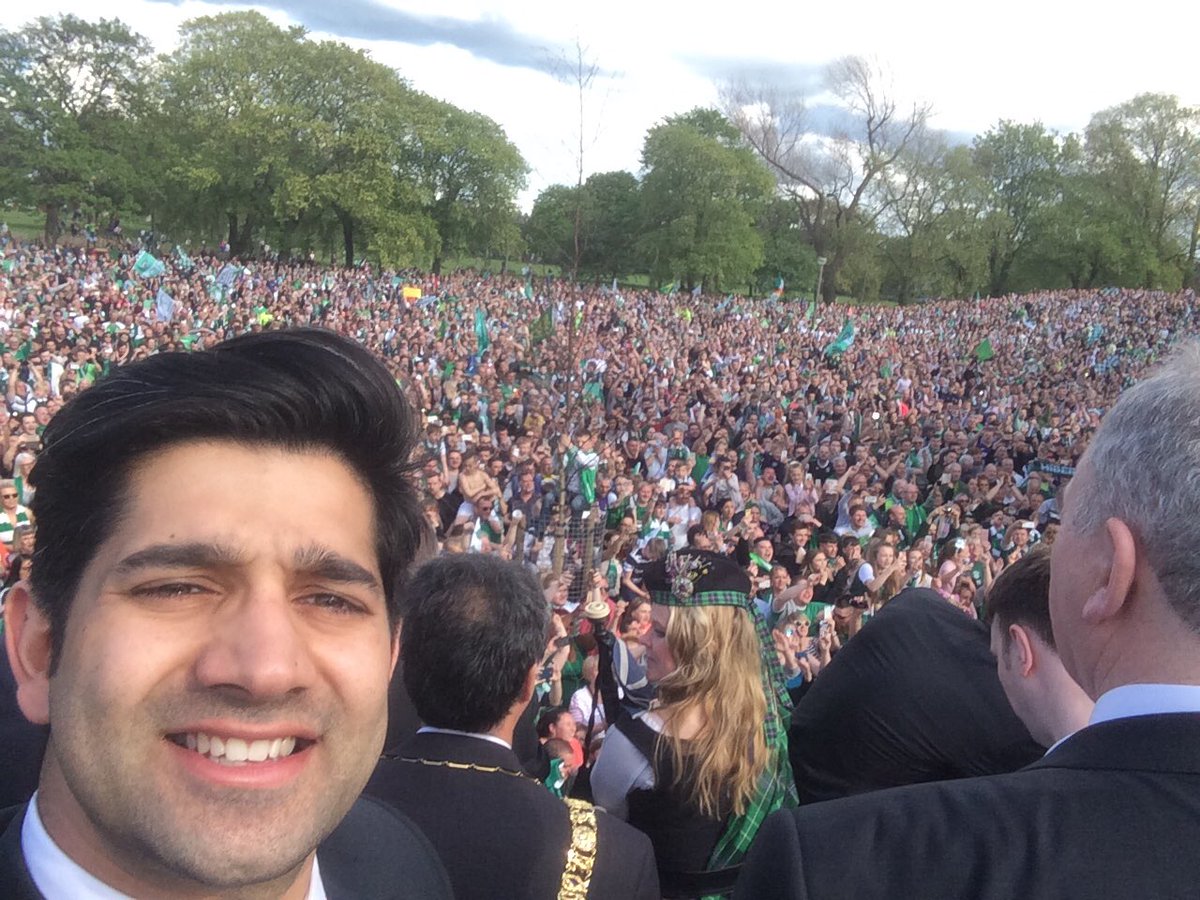 AmitMoudgil_'s tweet photo. Happy New Year to my Hibs family 💚 https://t.co/gtesrlY1wB