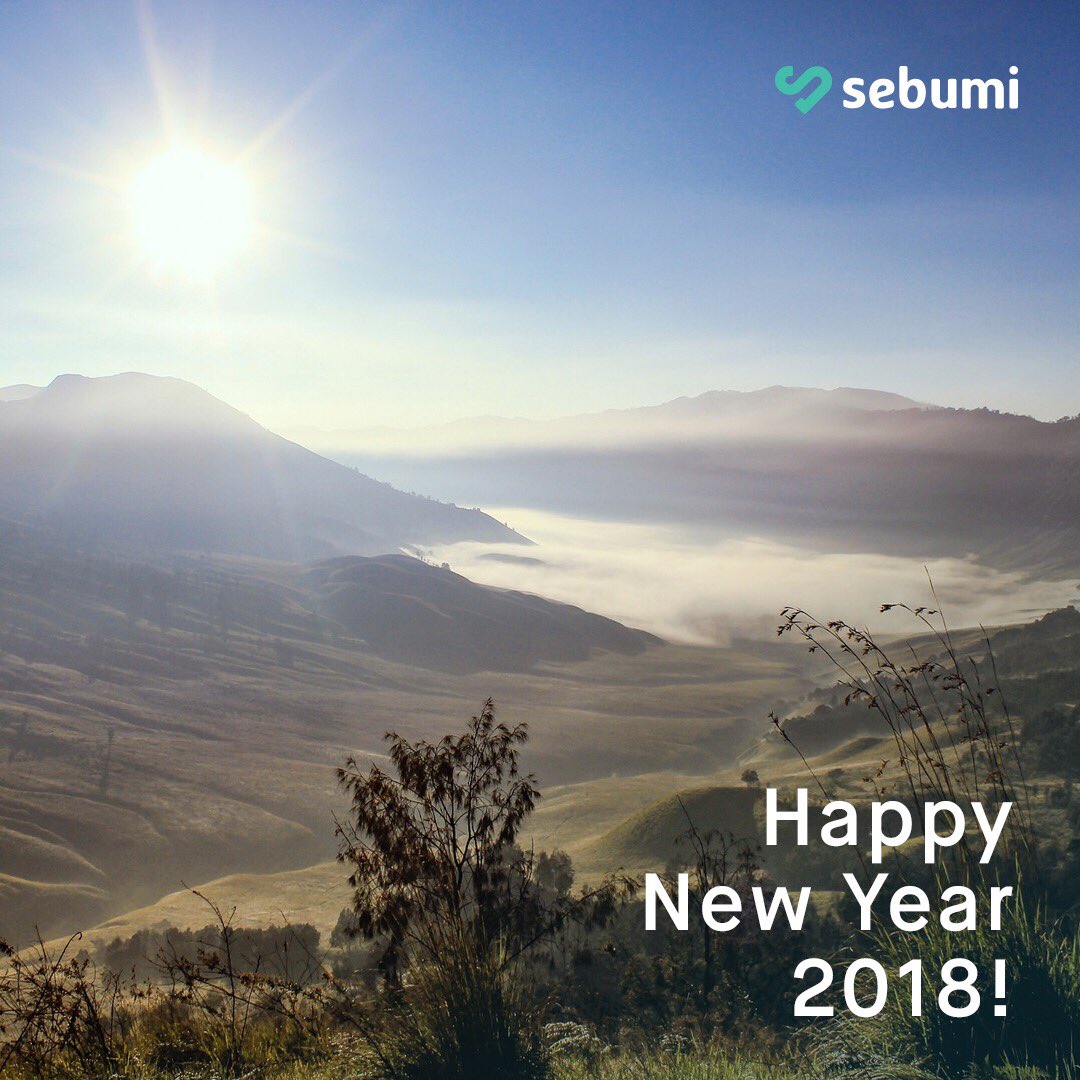 sebumi_id's tweet photo. may the new year start with fresh joys and a life filled with peace. may you get warmth and togetherness and prosperity too. Happy new year, Sobat Bumi!☀️
#NewYearEve #2018 #SebumiBerbagi https://t.co/vJVezQ7ZFN