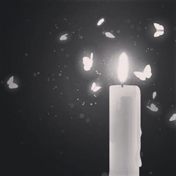 sqasimips's tweet photo. Kya patenge Ko shama roye Meer// 
Us ki shab ko bhi to hain saher dar pesh 

How can the candle mourn for the moth, Meer //
Her night too is going to meet the morning

#urduverse #Meer #Philosophy #CHANGE #Leadership #Life #Quote #Existentialism https://t.co/Vpy6nJ1iQz https://t.co/E2LhMjcVg9