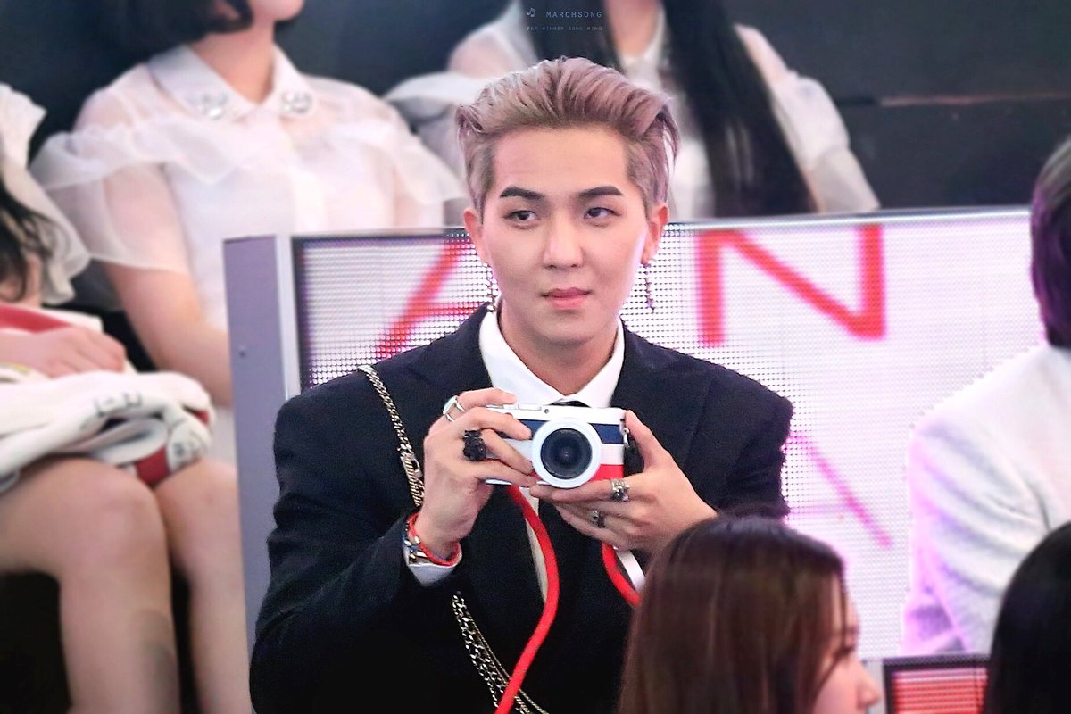 marchsong_330's tweet photo. 송민호 너무 소중해ㅜㅜ

#송민호 #위너 #MINO #WINNER https://t.co/Pg0guFgwEQ